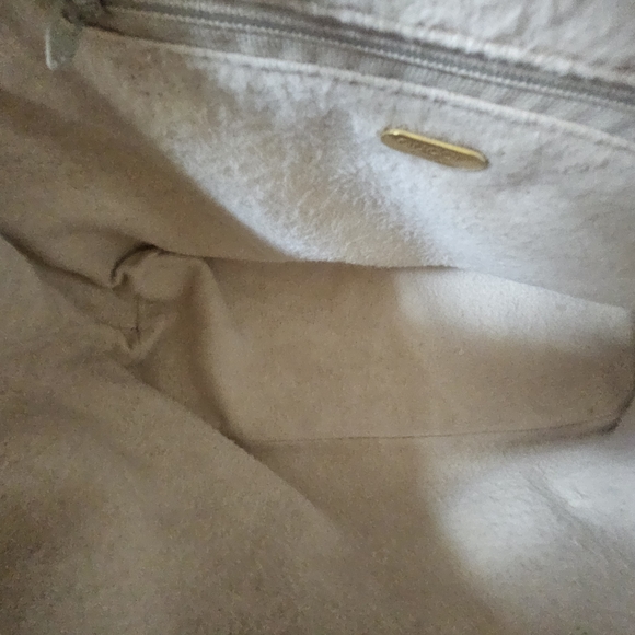 Gucci Plus GG Canvas Satchel with Gold Accents - Picture 13 of 13